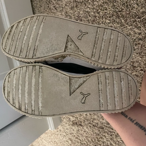 Puma Sneakers - Picture 4 of 4